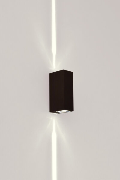 Wandleuchte schwarz  6W 375lm 2700K Indoor/Outdoor